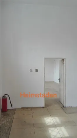 Pronájem kanceláře, Karviná - Nové Město, nám. Budovatelů, 126 m2