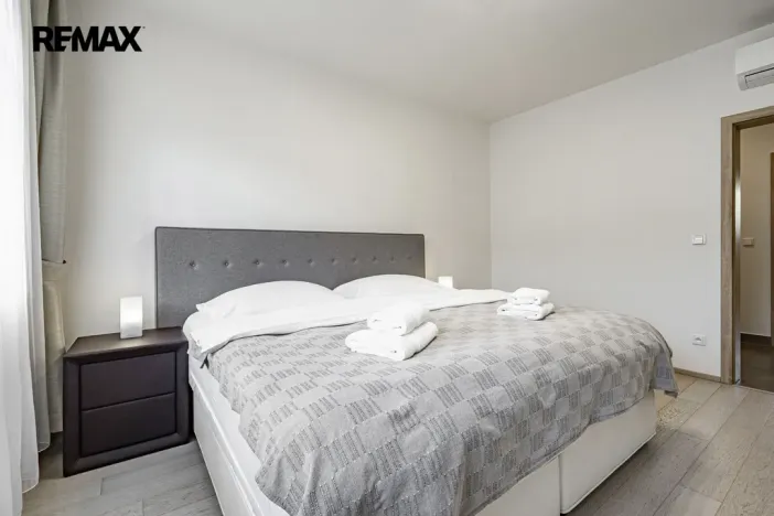 Prodej činžovního domu, Karlovy Vary, Bulharská, 635 m2