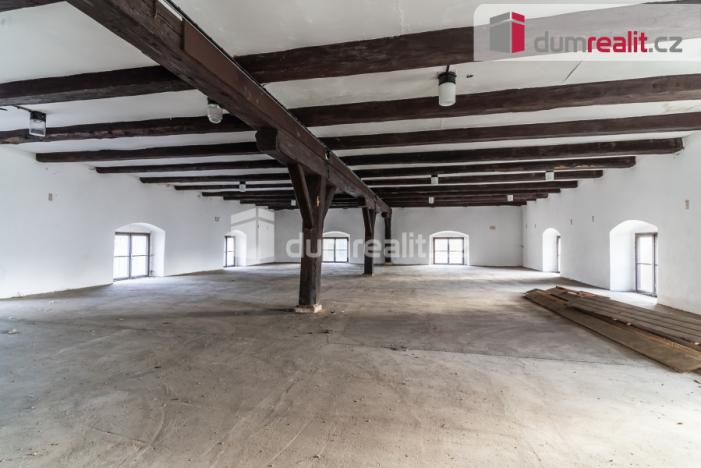 Prodej ubytování, Louňovice pod Blaníkem, 3010 m2