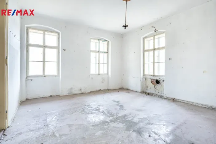 Prodej rodinného domu, Karlovy Vary, Pod Jelením skokem, 222 m2