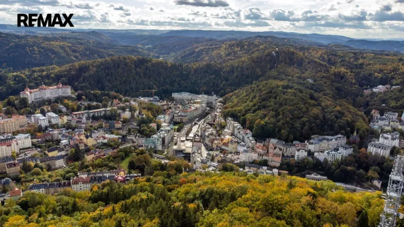 Prodej rodinného domu, Karlovy Vary, Pod Jelením skokem, 222 m2