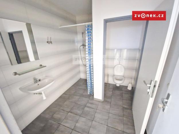 Pronájem skladu, Lípa, 250 m2