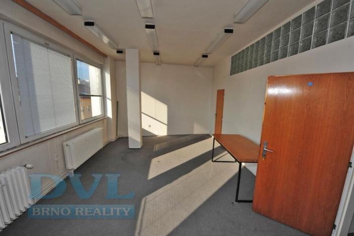 Pronájem kanceláře, Brno, Anenská, 223 m2