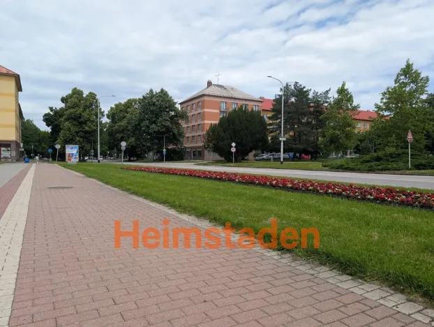 Pronájem kanceláře, Karviná - Nové Město, Čapkova, 76 m2