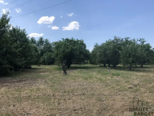 Prodej zahrady, Hodonín, 1611 m2