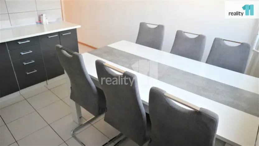 Prodej bytu 2+1, Ostrava - Přívoz, Arbesova, 63 m2