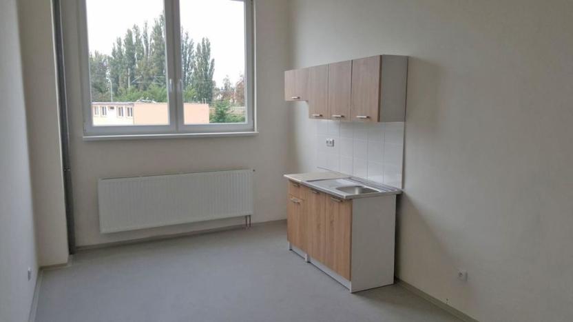 Pronájem kanceláře, Brno, Šámalova, 18 m2