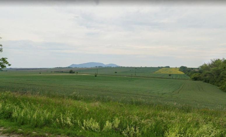 Prodej zemědělské půdy, Pouzdřany, 86446 m2