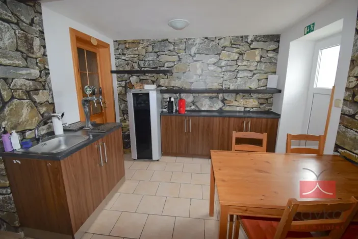 Prodej rodinného domu, Oudoleň, 208 m2