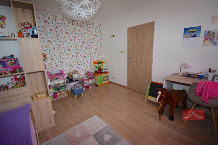 Prodej apartmánu, Oudoleň, 987 m2