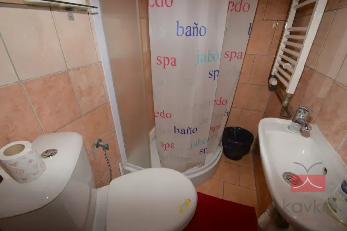 Prodej apartmánu, Oudoleň, 987 m2