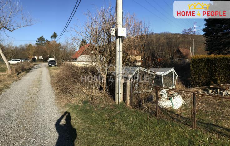 Prodej pozemku, Zadní Třebaň, Pod Chybou, 585 m2