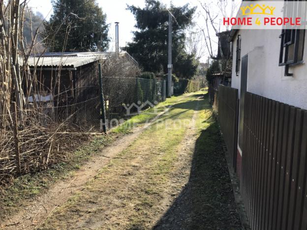 Prodej pozemku, Zadní Třebaň, Pod Chybou, 585 m2