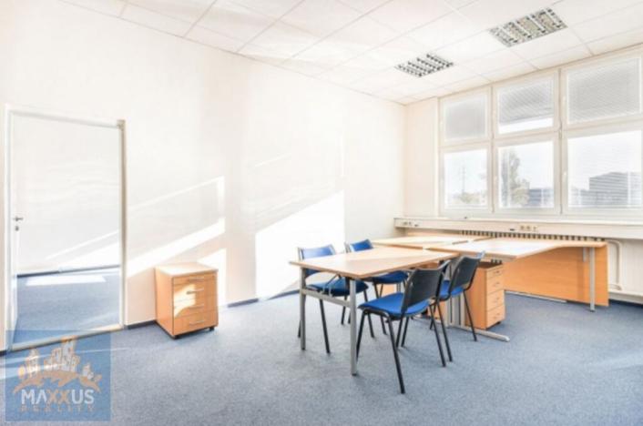 Pronájem kanceláře, Brno - Zábrdovice, Plynárenská, 260 m2