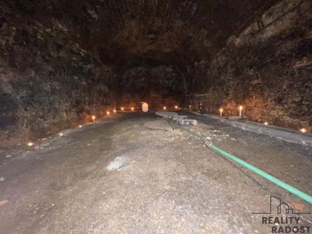 Prodej vinného sklepa, Valtice, 60 m2