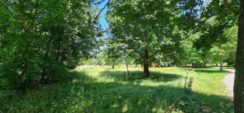 Prodej pozemku, Praha - Zbraslav, 10828 m2