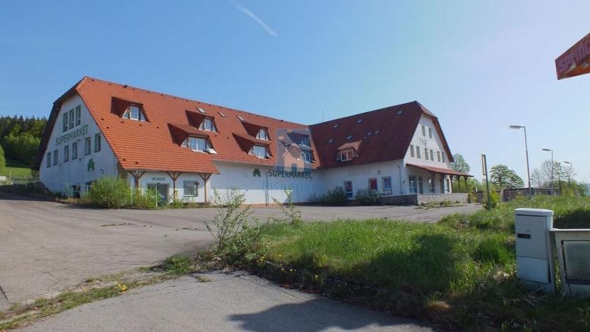 Prodej komerční nemovitosti, Strážný - Řasnice, 39598 m2