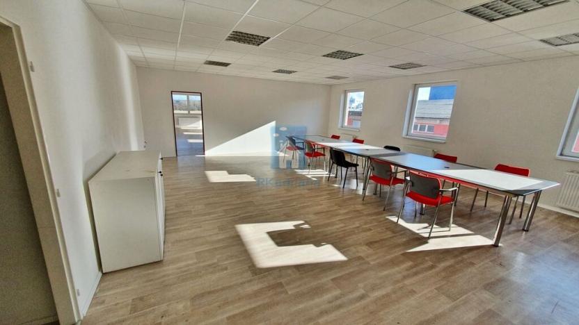 Pronájem kanceláře, Nýřany, Hřbitovní, 30 m2