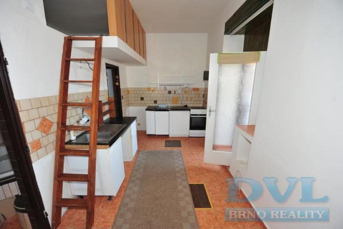 Prodej činžovního domu, Újezd u Brna, 180 m2