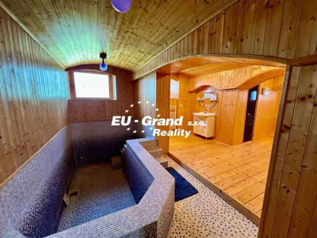 Prodej vily, Neugersdorf, Německo, Hauptstrasse, 500 m2