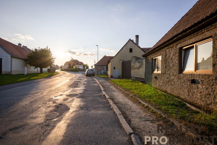 Prodej rodinného domu, Štítary, 145 m2