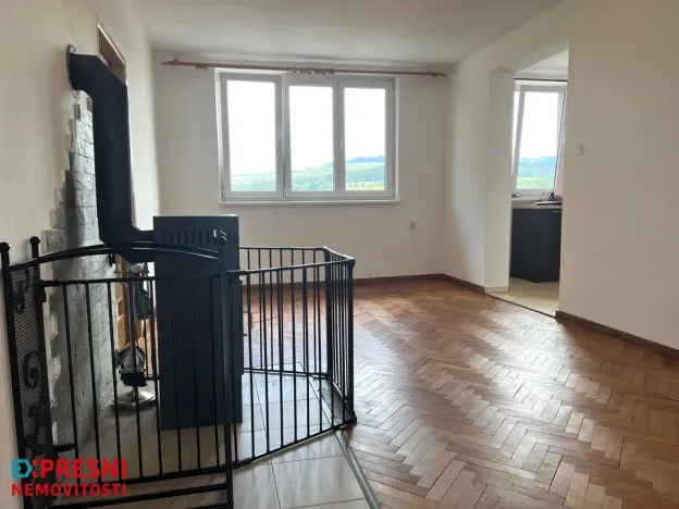 Prodej bytu 3+1, Nová Pec - Nové Chalupy, 76 m2