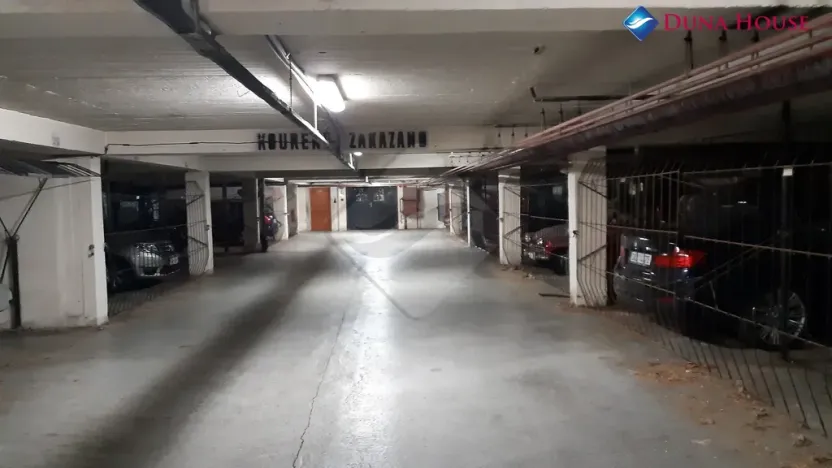 Prodej garážového stání, Praha - Michle, Jihlavská, 14 m2