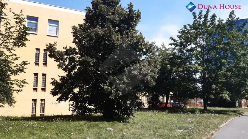 Prodej garážového stání, Praha - Michle, Jihlavská, 14 m2