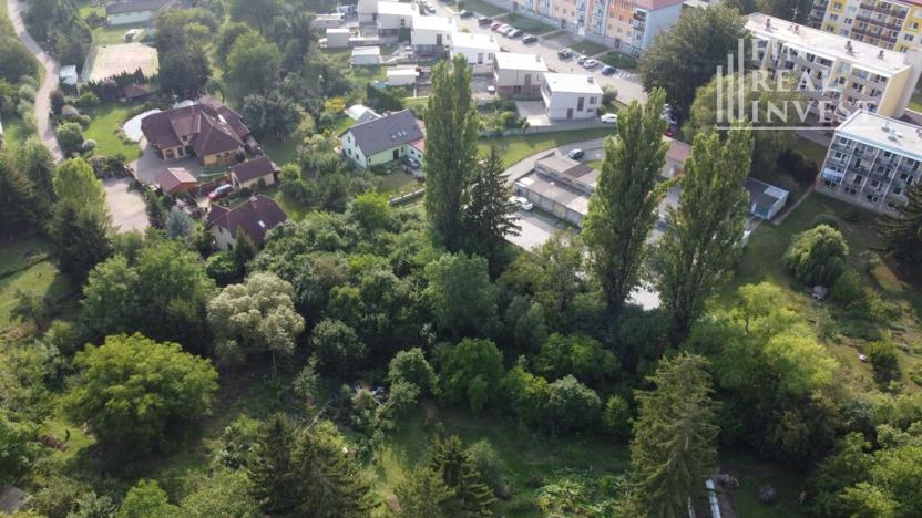 Prodej pozemku pro komerční výstavbu, Rousínov, V Sídlišti, 1178 m2