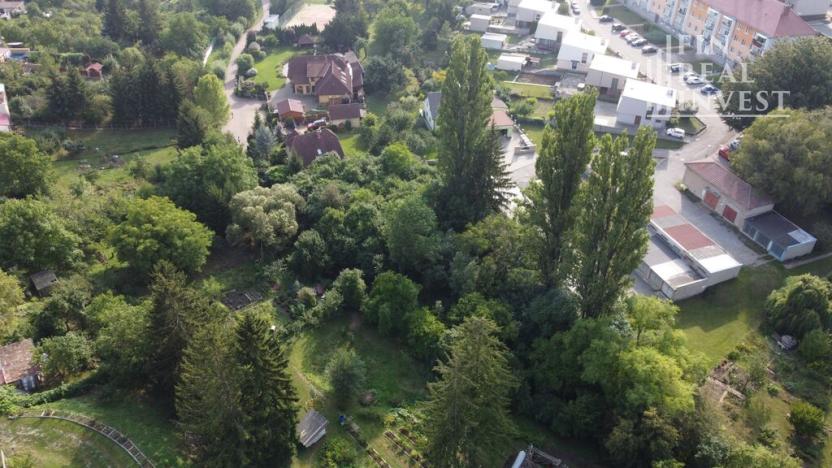 Prodej pozemku pro komerční výstavbu, Rousínov, V Sídlišti, 1178 m2