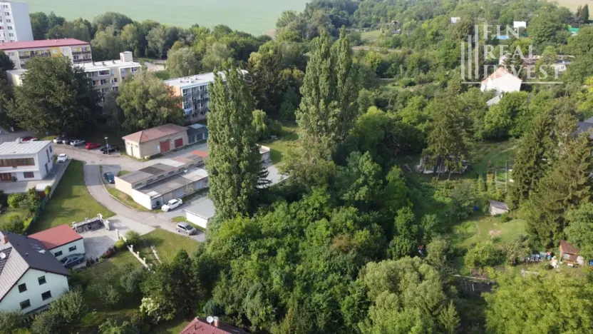 Prodej pozemku pro komerční výstavbu, Rousínov, V Sídlišti, 1178 m2