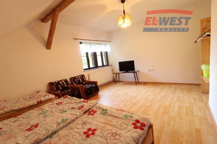 Prodej rodinného domu, Strašín - Zuklín, 400 m2