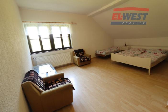 Prodej rodinného domu, Strašín - Zuklín, 400 m2