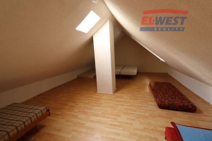 Prodej rodinného domu, Strašín - Zuklín, 400 m2