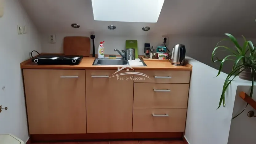 Pronájem bytu 1+kk, Telč - Telč-Staré Město, 28. října, 20 m2