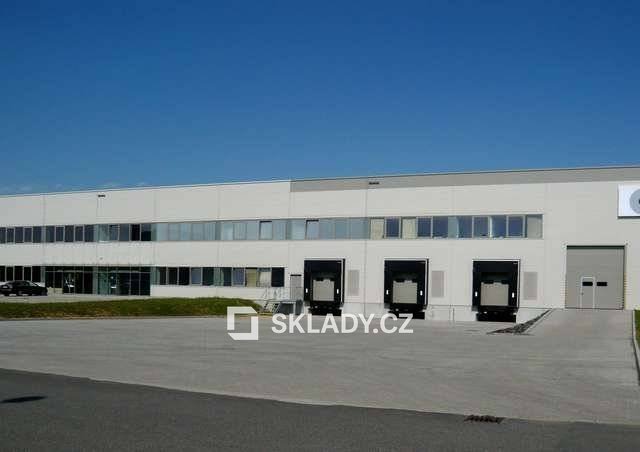 Pronájem skladu, Kadaň, 16000 m2