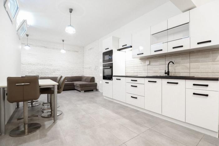 Prodej apartmánu, Praha - Letňany, Třinecká, 51 m2