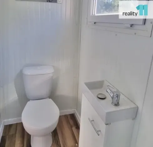 Prodej garáže, Praha 5, Lipová alej, 15 m2