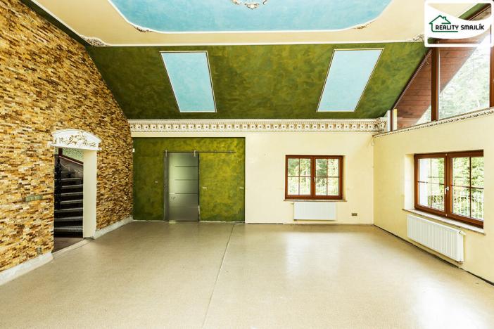 Prodej rodinného domu, Plesná, Sokolská, 1839 m2