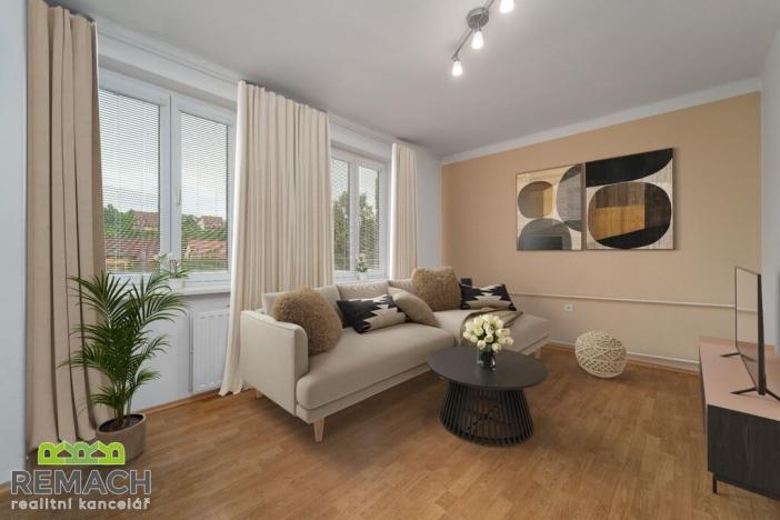 Prodej obchodního prostoru, Vlčnov, 670 m2