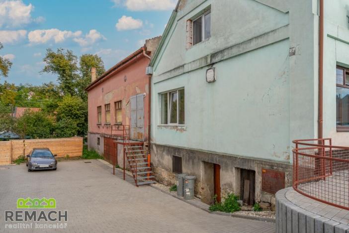 Prodej obchodního prostoru, Vlčnov, 670 m2