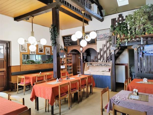 Pronájem restaurace, Písek, Hradiště, 497 m2