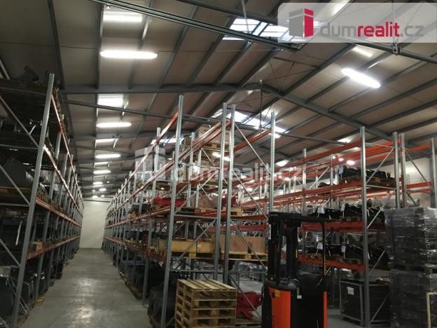 Pronájem výrobních prostor, České Velenice, 1421 m2