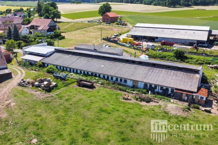 Prodej komerční nemovitosti, Křenice - Přetín, 1698 m2