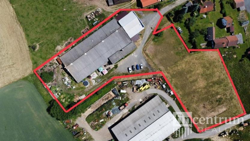 Prodej komerční nemovitosti, Křenice - Přetín, 1698 m2