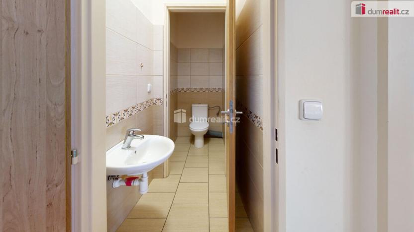 Pronájem kanceláře, Opava - Kateřinky, U Cukrovaru, 12 m2