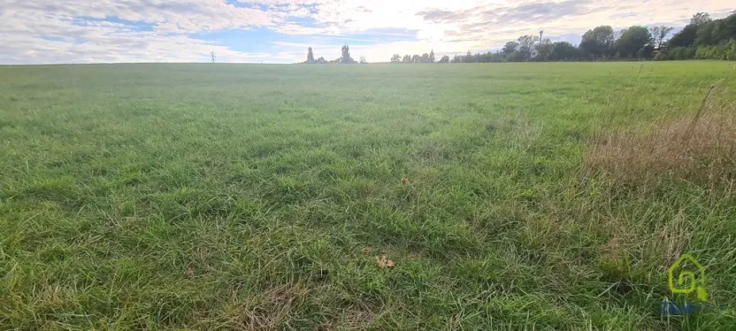 Prodej pozemku pro komerční výstavbu, Karlovy Vary, 1322 m2