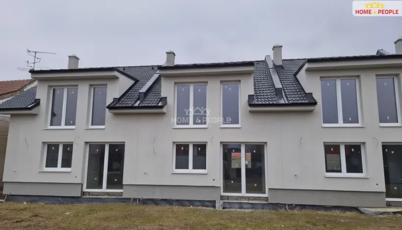 Prodej rodinného domu, Pohořelice - Nová Ves, 101 m2