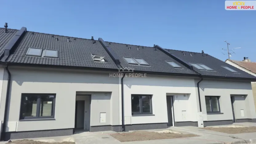 Prodej rodinného domu, Pohořelice - Nová Ves, 101 m2