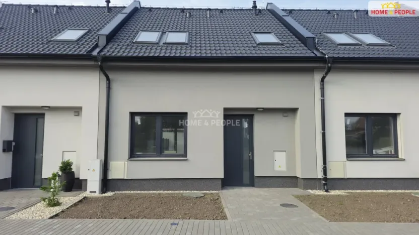 Prodej rodinného domu, Pohořelice - Nová Ves, 101 m2